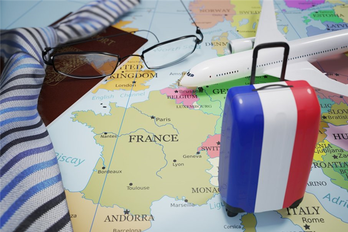 Предметы беспошлинной торговли: что можно ввозить и вывозить из Франции?